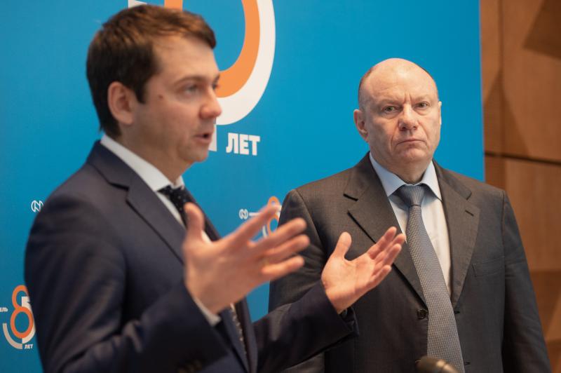 Президент "Норникеля" Владимир Потанин и губернатор Мурманской области Андрей Чибис подписали соглашение о взаимодействии в развитии региона