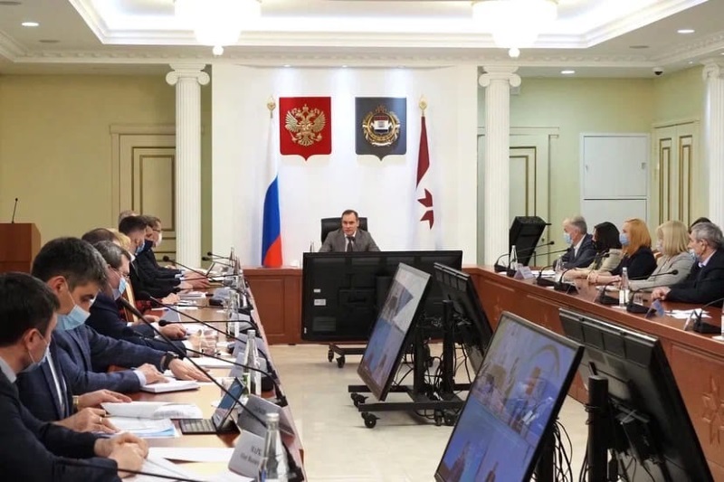Активисты Народного фронта представили главе Мордовии общественные предложения