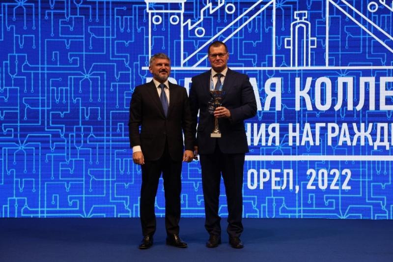 Игорь Маковский и Андрей Клычков наградили сотрудников «Россети Центр» и «Россети Центр и Приволжье»