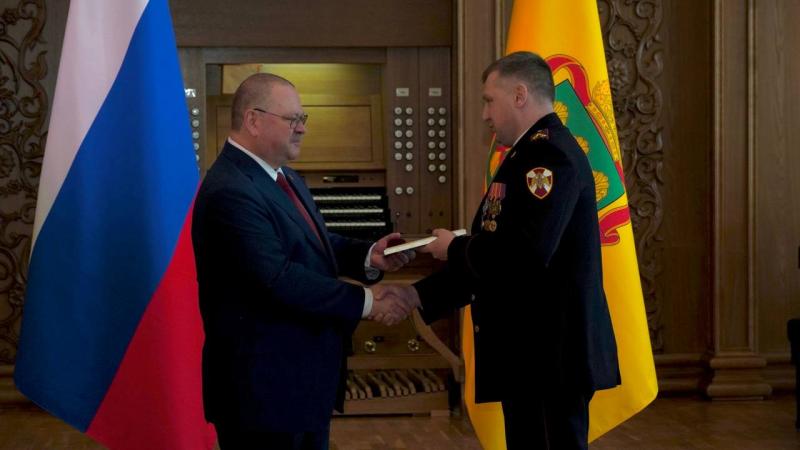 Пензенские росгвардейцы отмечены почетными наградами главы региона